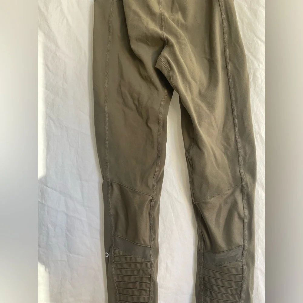 Alo Yoga High-Waisted Moto Legging Olive Ribbed Mesh Performance Tights Size XXS